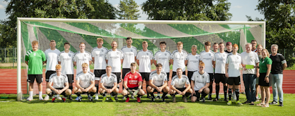 Ehrung Aufsteiger Herren II durch FUF Aufsteiger Herren II